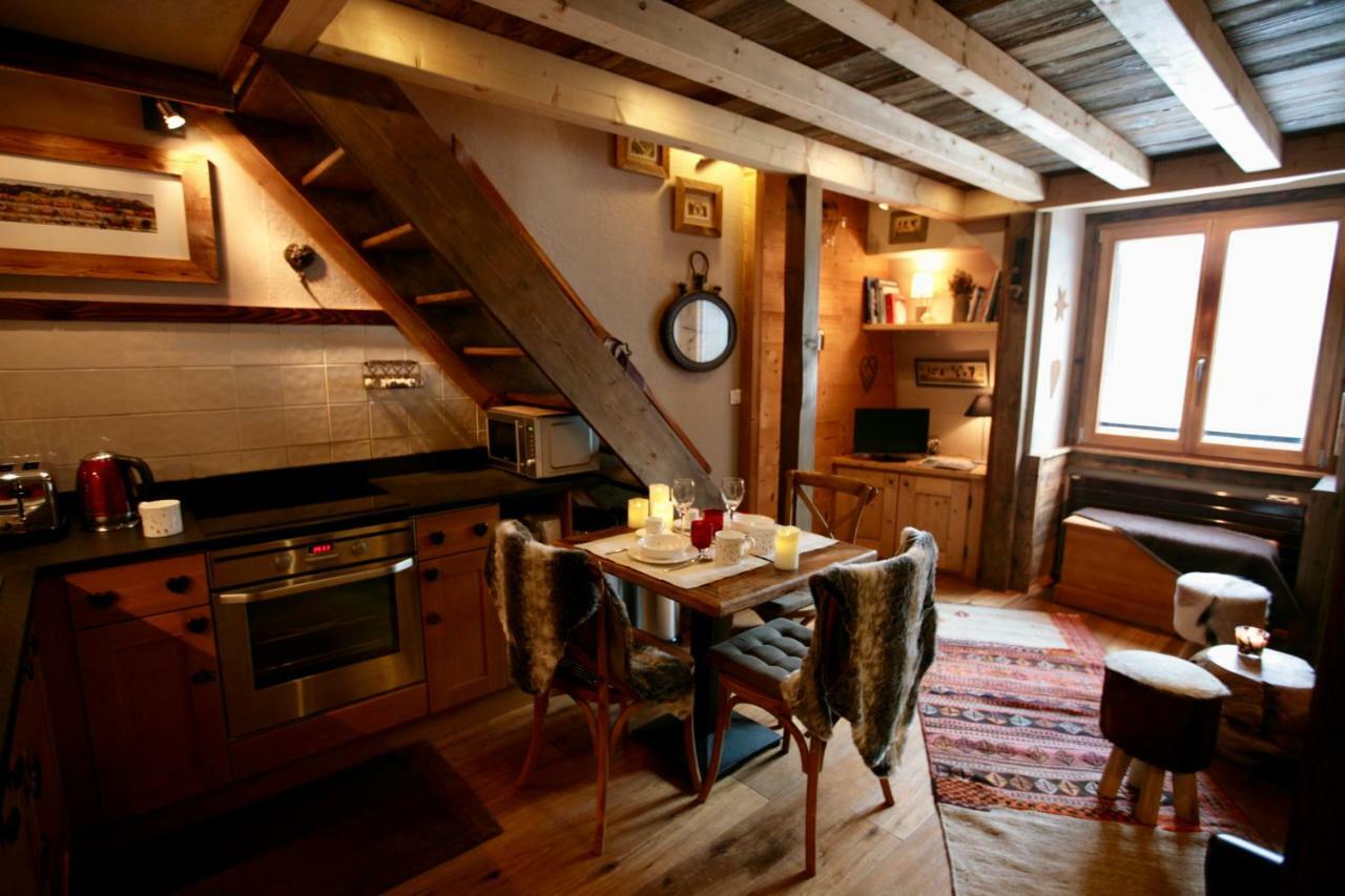 Duplex En Vieux Bois Hyper Centre Apartment Chamonix Exterior foto
